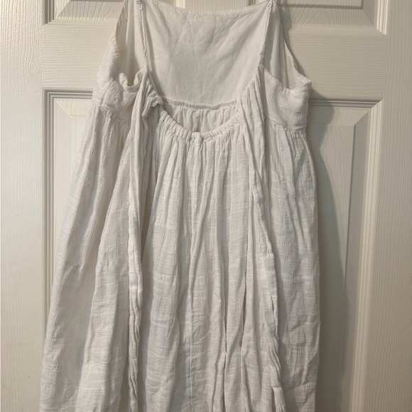 American Eagle White Sundress - Picture 5 of 6